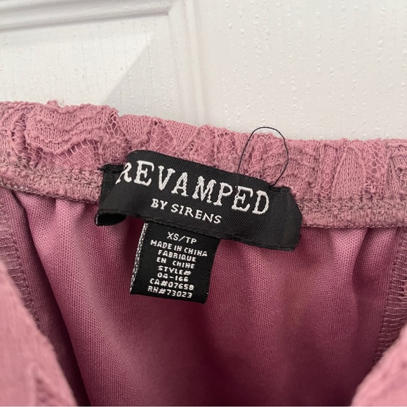 Revamped | V Front Top - Picture 3 of 6